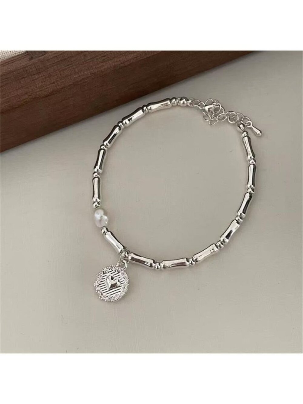 Retro Pearls  Bracelets